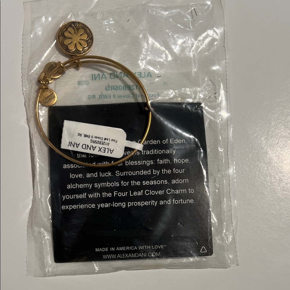NWT Alex and Ani Rafaelian Gold Four Leaf Clover Expandable Wire Bangle
